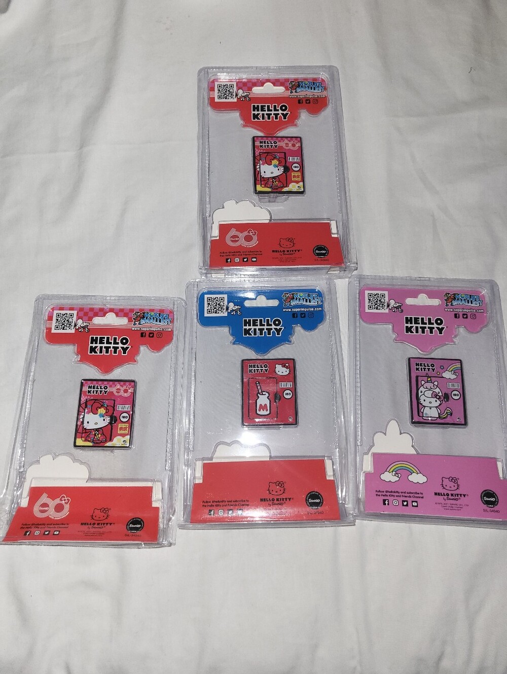 Hello Kitty Micro Figures - Picture 2 of 2